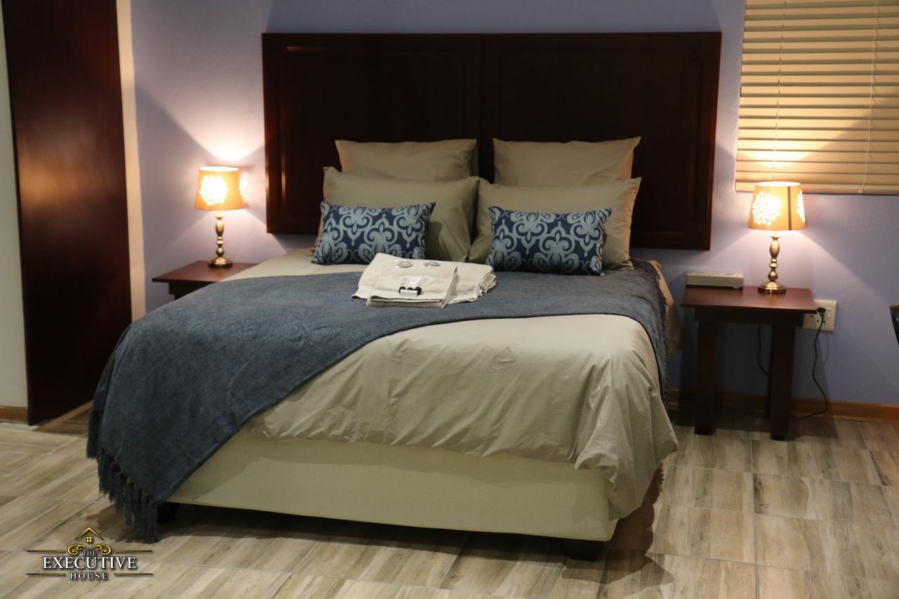 The Executive House Bed & Breakfast Newcastle Ngoại thất bức ảnh