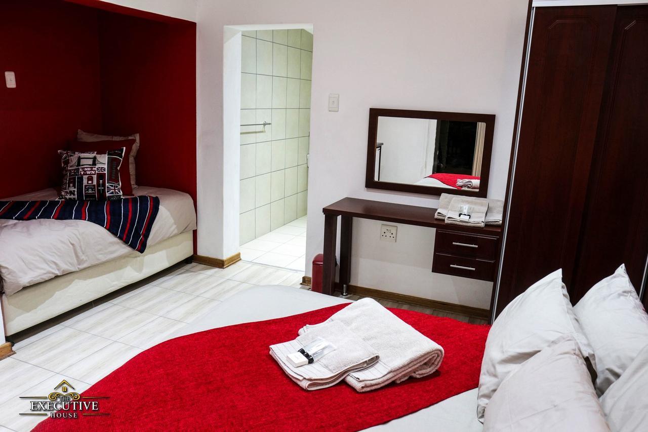 The Executive House Bed & Breakfast Newcastle Ngoại thất bức ảnh