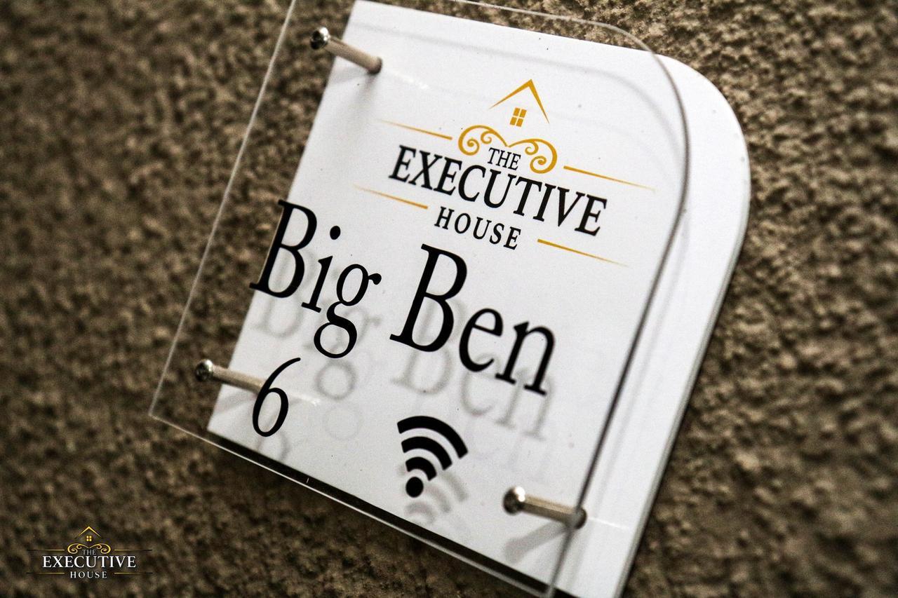 The Executive House Bed & Breakfast Newcastle Ngoại thất bức ảnh